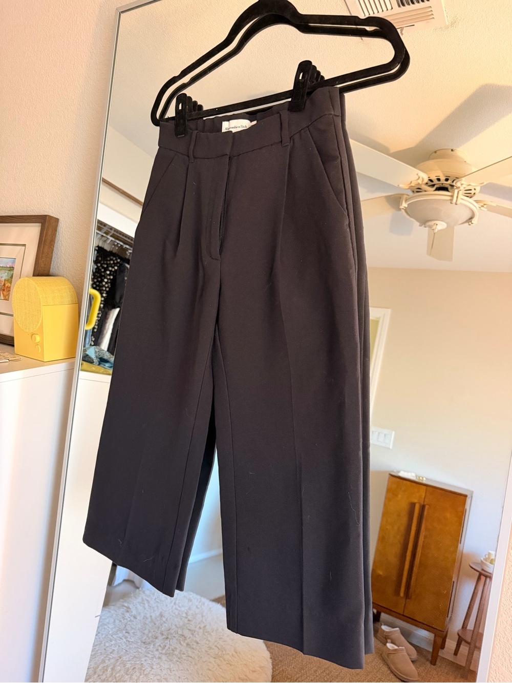 Abercrombie & Fitch Black Tailored Culotte Pants Size 25 Professionally Altered